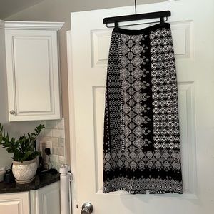 Free people black motif maxi skirt NWT size large